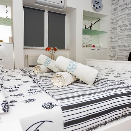 Imperial City Center - 1 Bedroom Apartment 布加勒斯特 外观 照片